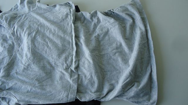 Lotti di vestiti: Damen Umstands-Oberteile 4er Set Grösse 36/38 – Usato da Ergisch venduto da Haemmerli59 3