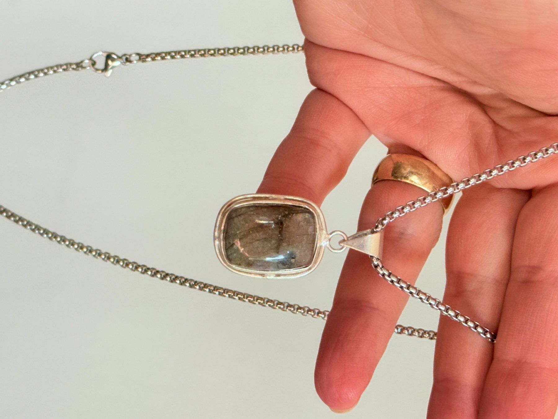 Catenine: Collier Labradorite  - Élégant et unique – Nuovo e nell'imballaggio originale da Genève venduto da AGBERG 3