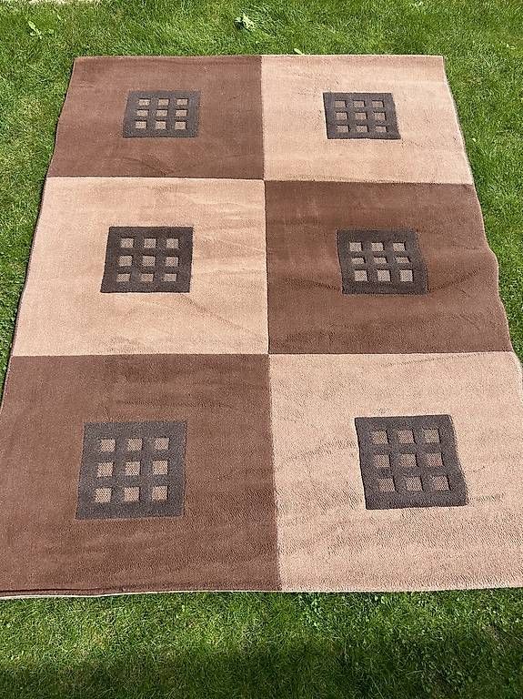 Bodenmatten: Tapis  – Gebraucht aus Erde von atlantisCM