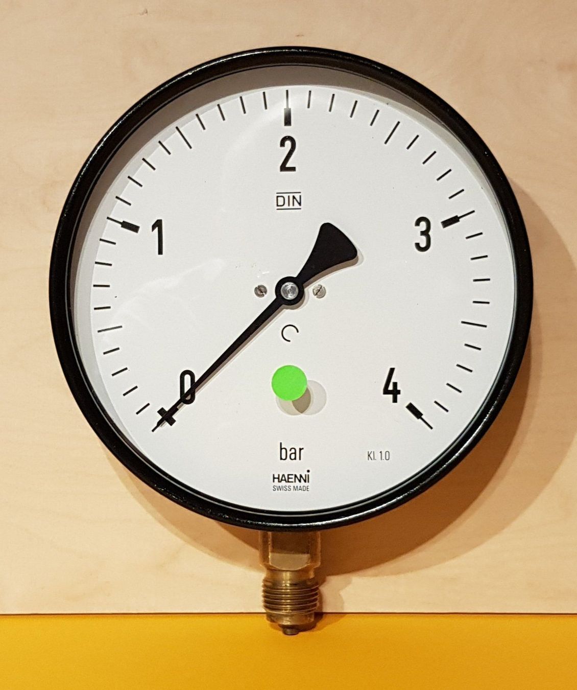 Misurare: Manometer Ø160, G1/2", 4bar – Usato da Schwyz venduto da osirishelvetica