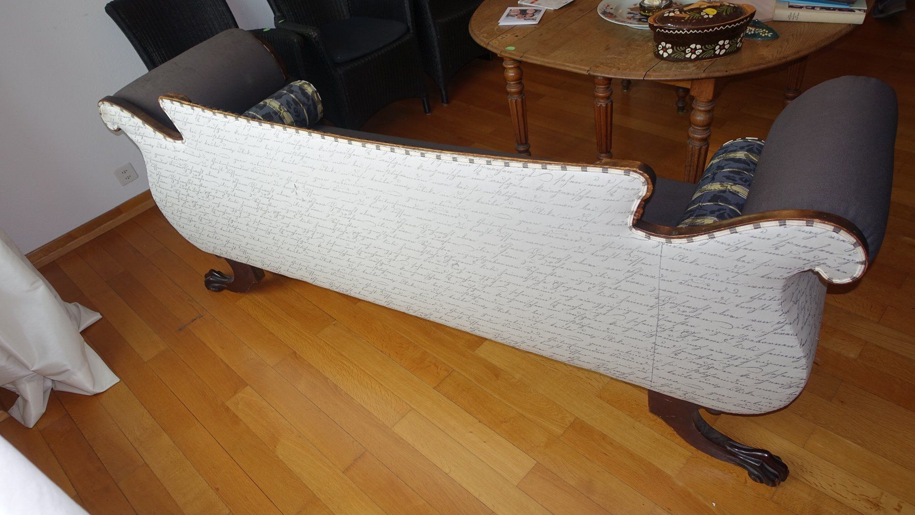 Sofas: Antikes Sofa Empire / Biedermeier, neu bezogen – Gebraucht aus Basel von loveit 1