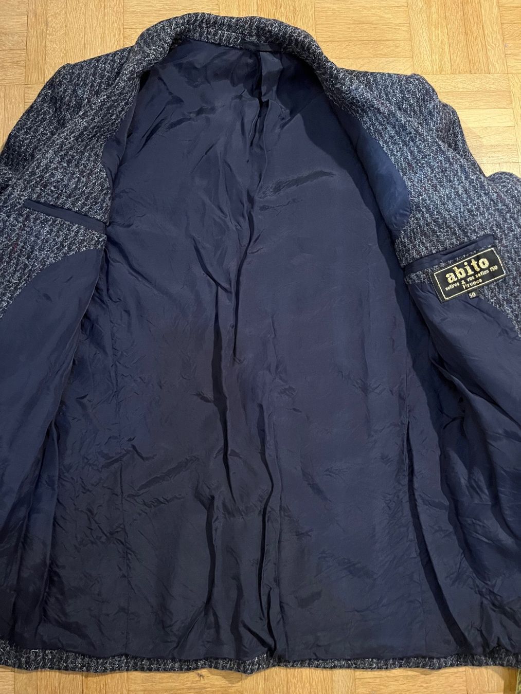 Vestes: Wool jacket unisex size M – D'occasion à Chêne-Bougeries par Seetooyoo 3