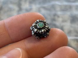Pandora Charm, Blumen Ornament mit türkisen Steinen 🩵✨