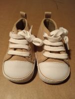 Süsse Baby Sneaker Krabbelschuhe 3-6 Mt. beige wie neu