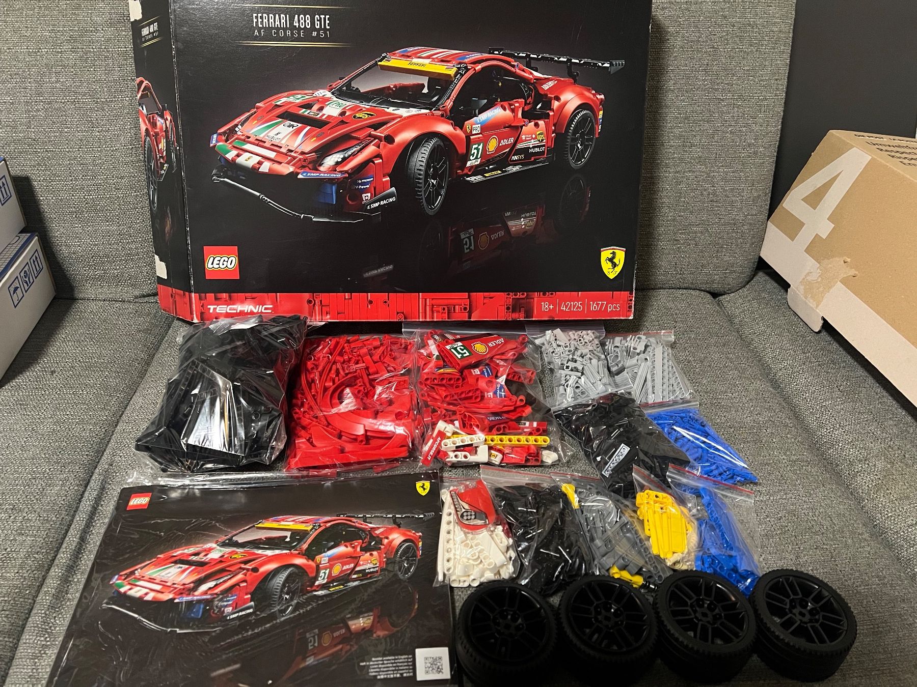 Lego Baukästen: Lego Technic - Ferrari & Porsche – Gebraucht aus Neuchâtel von cao_r6tk