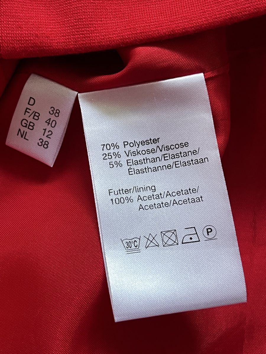 Giacche: Roter Damenblazer von PUBLIC, Grösse 38 – Usato da Zürich venduto da Kleanthy 3