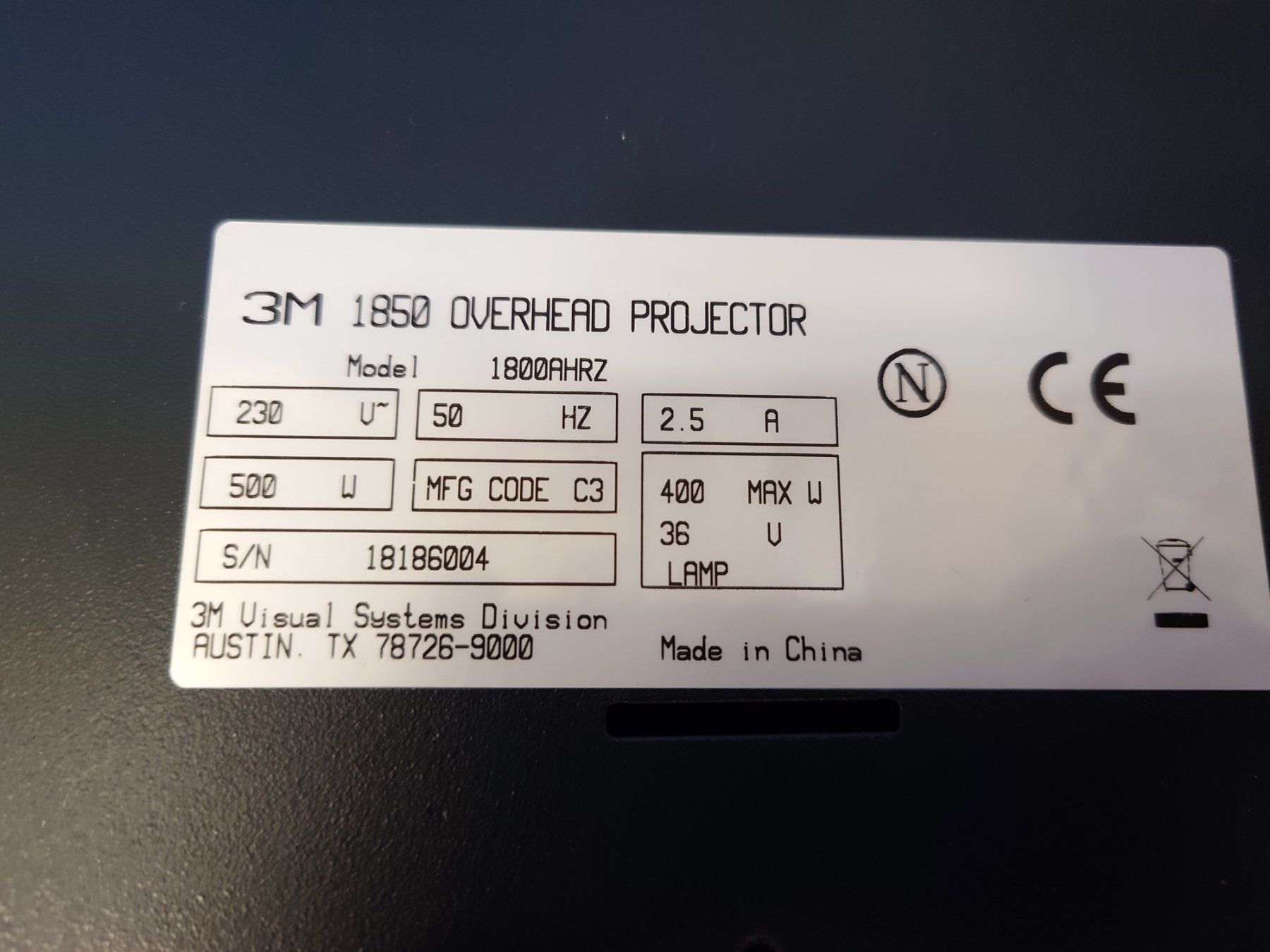 3M Vidéoprojecteurs: Hellraumprojektor 3M – D'occasion à Ormalingen par primorm 3