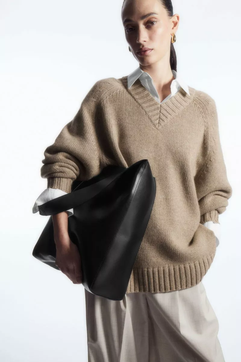 Cos Borse: COS Ledertasche – Nuovo (secondo la descrizione) da Luzern venduto da Lina_Lu 2