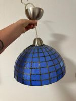 Coole, blaue Deckenlampe