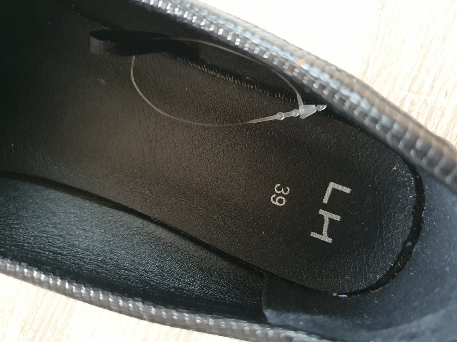 Scarpe da donna: Mocassins noirs élégants - Taille 39 - Comme Neufs! – Usato da Lausanne venduto da Af2016 4