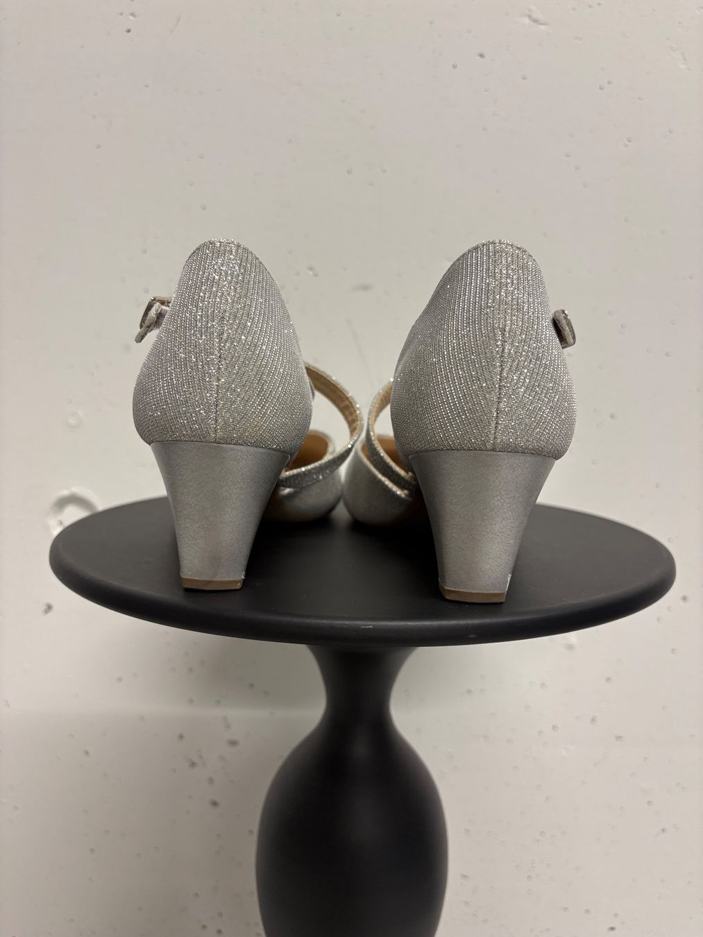 Gabor Scarpe da donna: Gabor neue silberne Pumps 38 Riemchen Glitzer – Nuovo (secondo la descrizione) da Regensdorf venduto da secondchancefashion 3