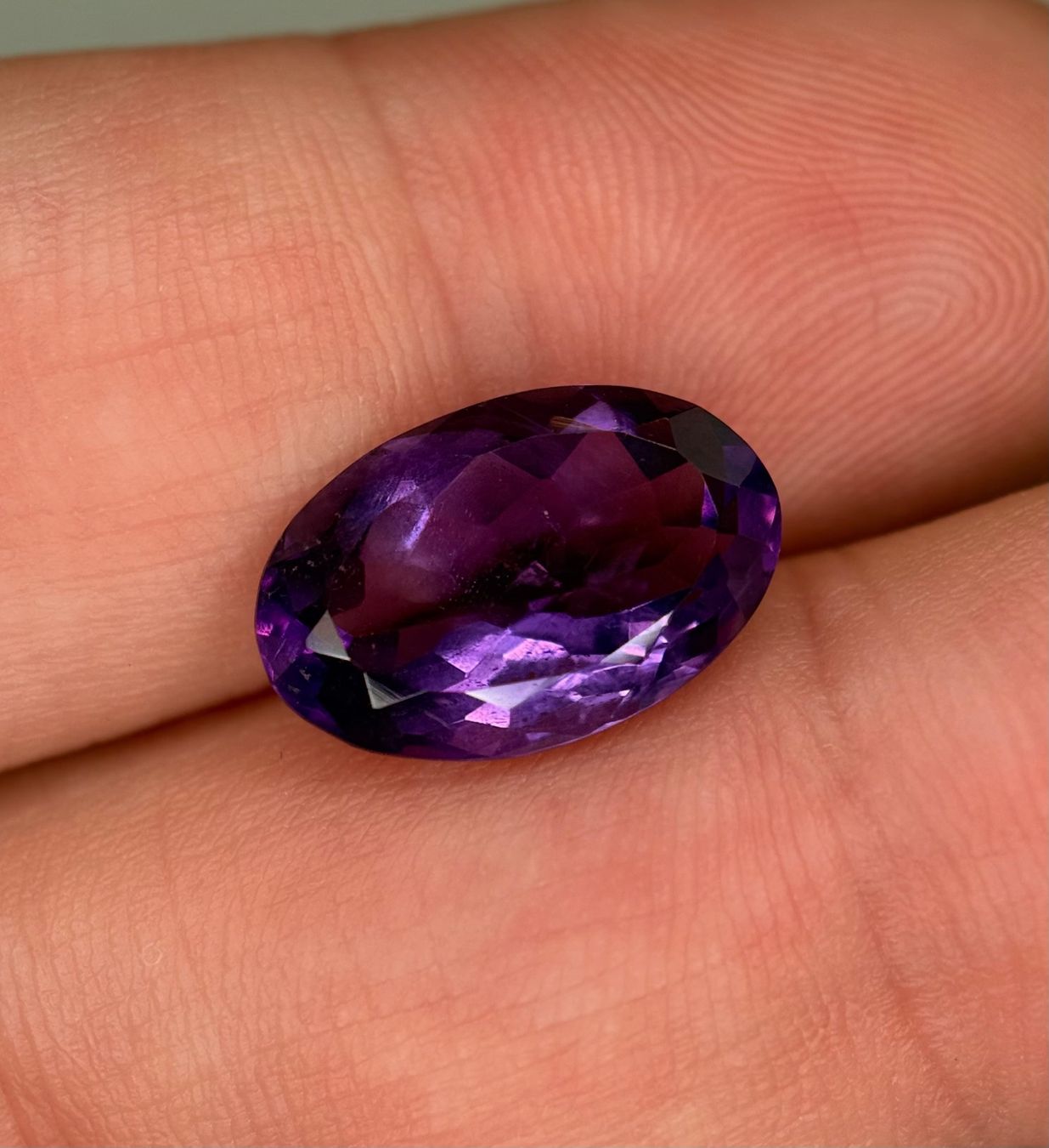 Pietre preziose: Ab 1 Fr. - 4.78 ct natürlicher Amethyst – Nuovo (secondo la descrizione) da Mauren venduto da LieGems
