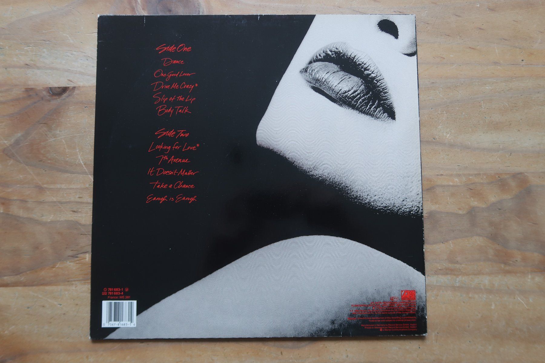 Dischi in vinile: RATT - DANCING UNDERCOVER -  VINYL LP – Usato da Basel venduto da Patiscat 1