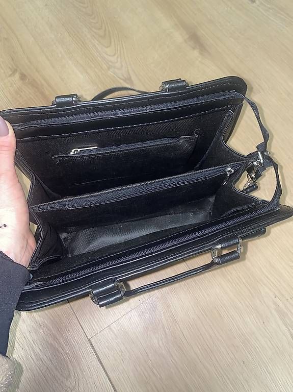 Sacs femmes: Handtasche – D'occasion à Stein am Rhein par kar_9lmg 1