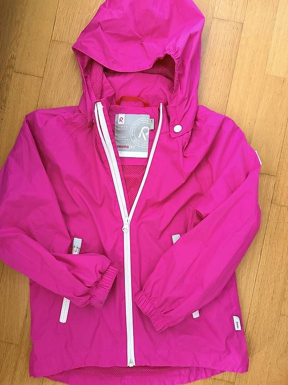 Jacken & Mäntel: Mädchen Jacke Reima – Gebraucht aus Zürich von coolcow