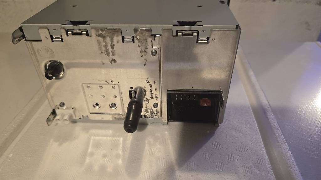 Radio: Original VW T5 Radio – Usato da Oberriet SG venduto da pat_79p6
