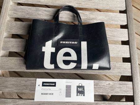 FREITAG F52 Miami Vice schwarz / tel. fax
