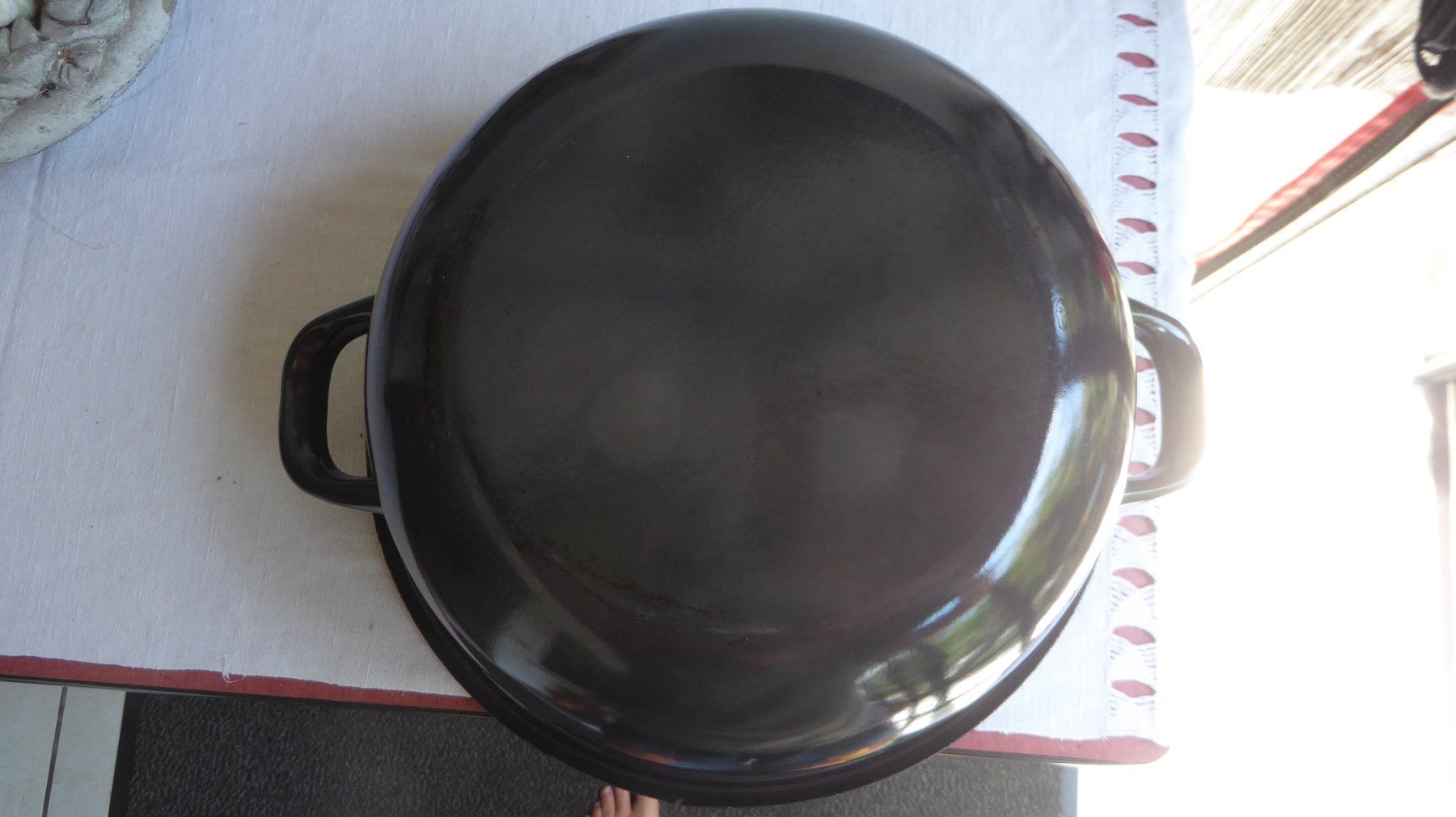 Pfannen: Camping Pfanne schwarz 28cm Durchmesser Email – Gebraucht aus Sargans von Benziner 2