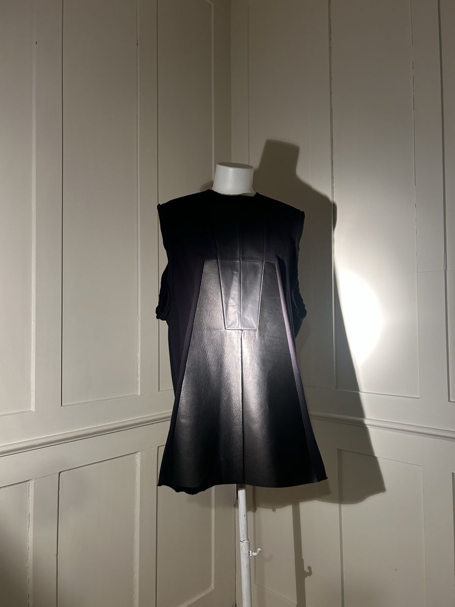 Rick Owens T-shirt: Rick Owens Top – Nuovo e nell'imballaggio originale da St. Gallen venduto da misvakall