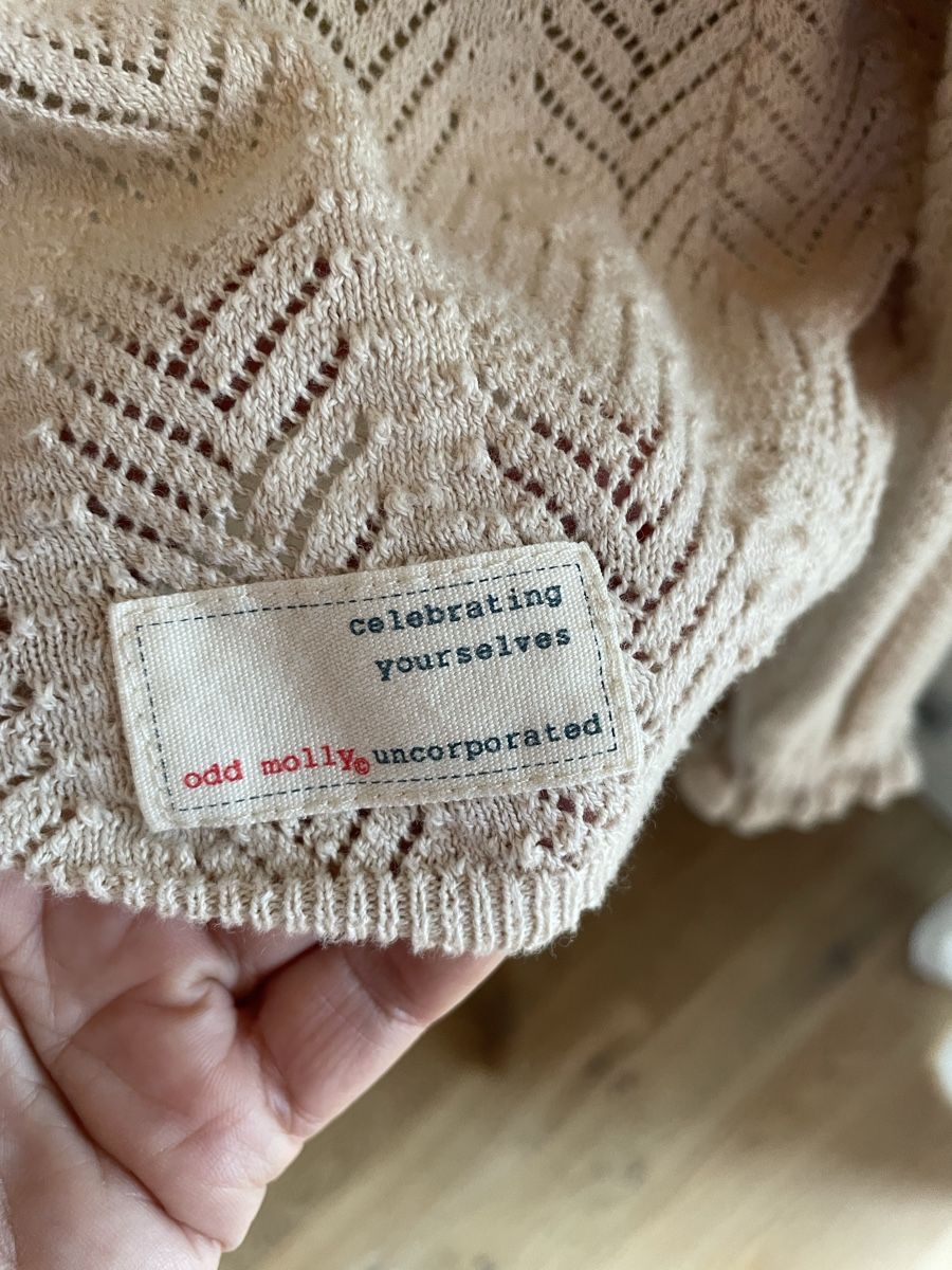 Odd Molly Giacche: Damen Strickjacke Grösse 3 beige Odd Molly – Usato da Oberwil BL venduto da another-day-of-sun 5