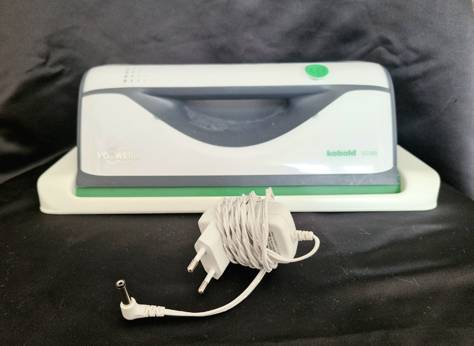 Vorwerk Altro per la casa: Vorwerk VG100 Fensterreiniger – Usato da Samstagern venduto da Karibik64