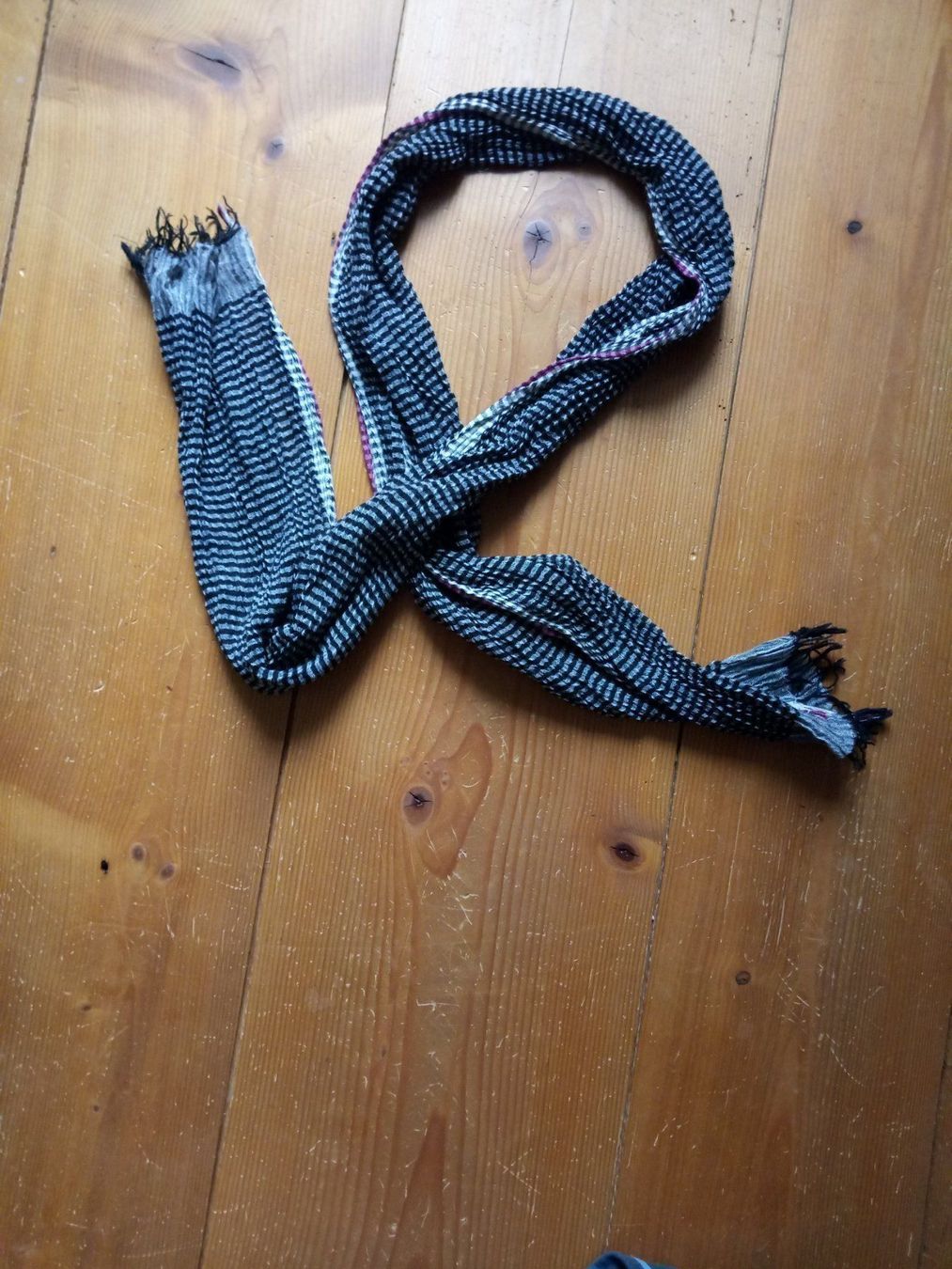 Foulard & Sciarpe: Foulard / Schal – Usato da Beckenried venduto da Havacola 2