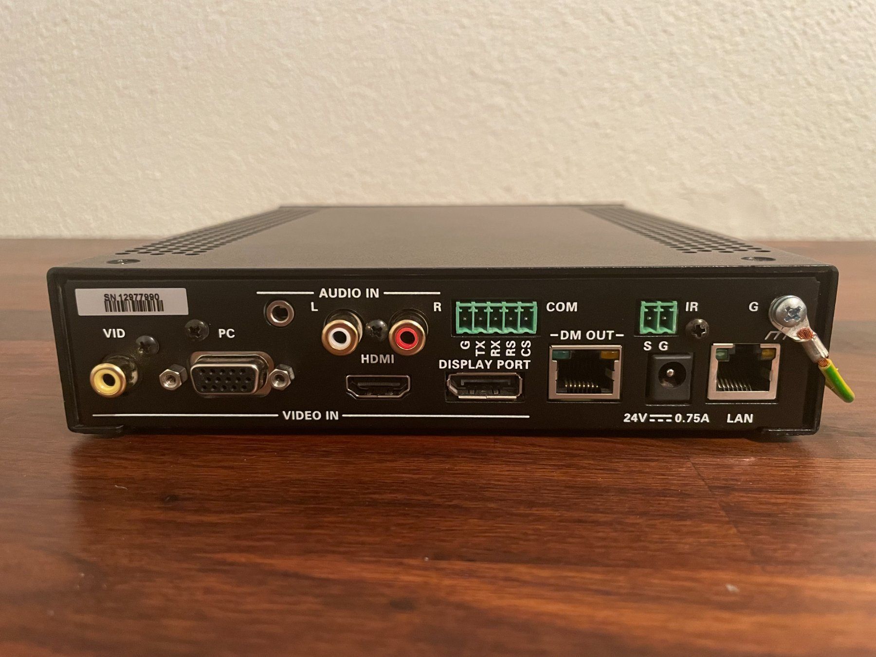Composants électroniques: Crestron Digital Media mit Controller – D'occasion à Mellingen par Browser67 2