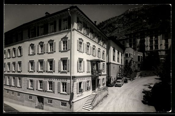 Cartoline postali: Foto-AK Interlaken, Aussenansicht Hotel  – Usato da Berlin venduto da bartko-reher