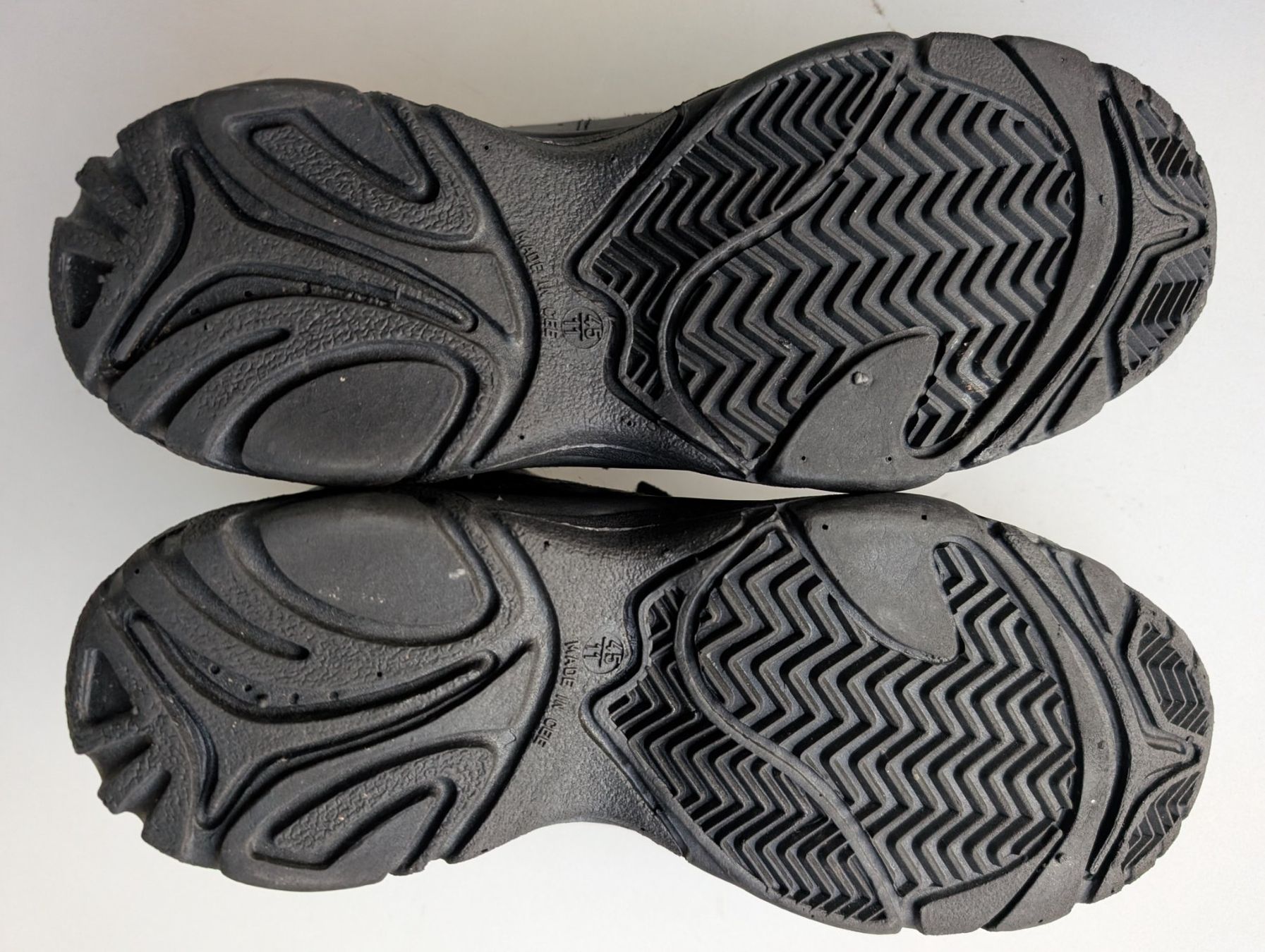 Scarpe da uomo: Sneakers Grösse 45 (11) Marke «PRIORITY» – Usato da Steinmaur venduto da compura49 3