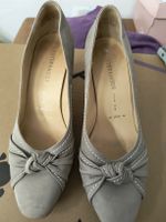 Peter Kaiser Echtleder Pumps, hellgrau, Grösse 39