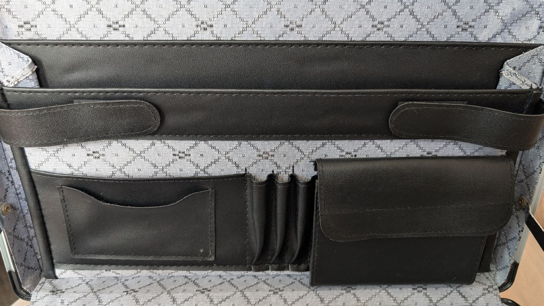 Valigie & Borse: mallette / attaché-case de sécurité en aluminium – Usato da Crans-Montana venduto da Mlrst 2