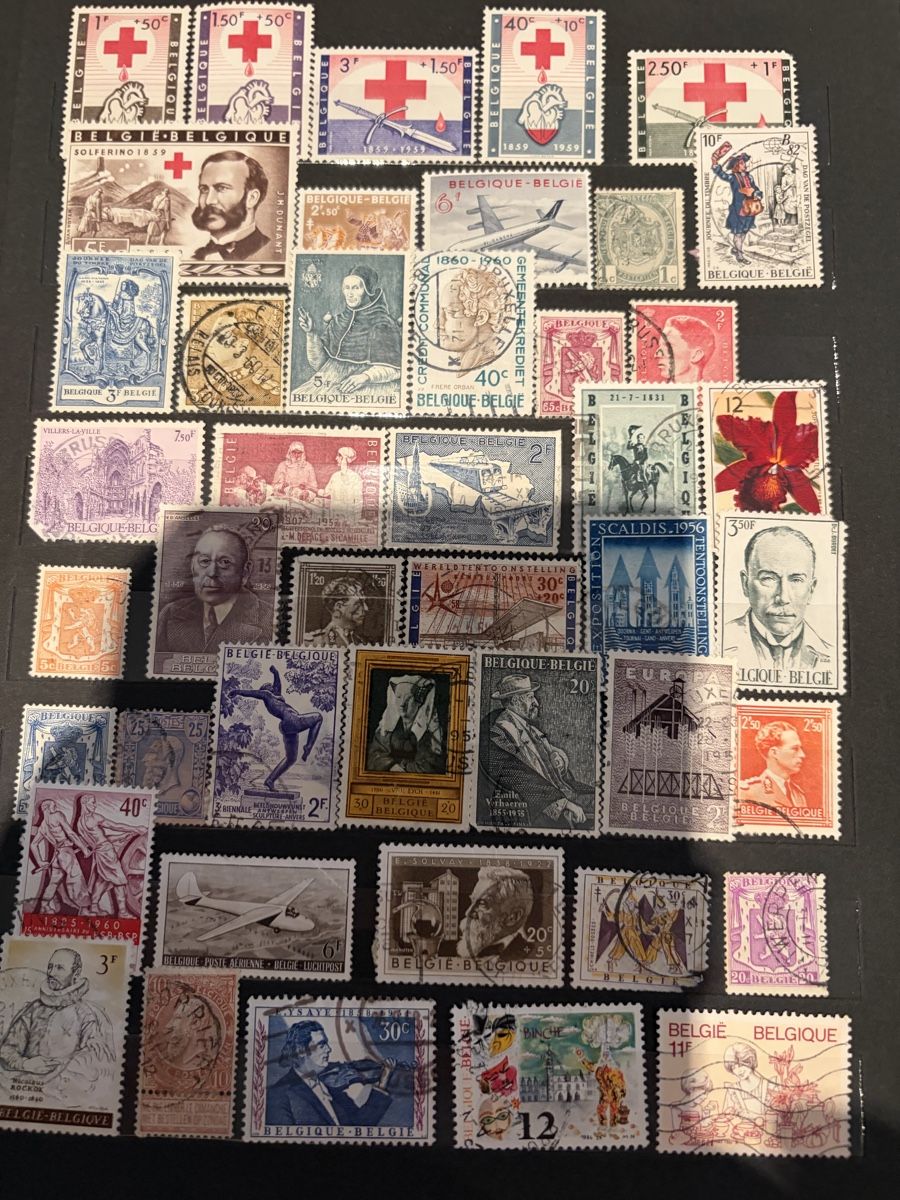 Tutti i francobolli: Timbres sur la Belgique  – Usato da Echallens venduto da JAR69