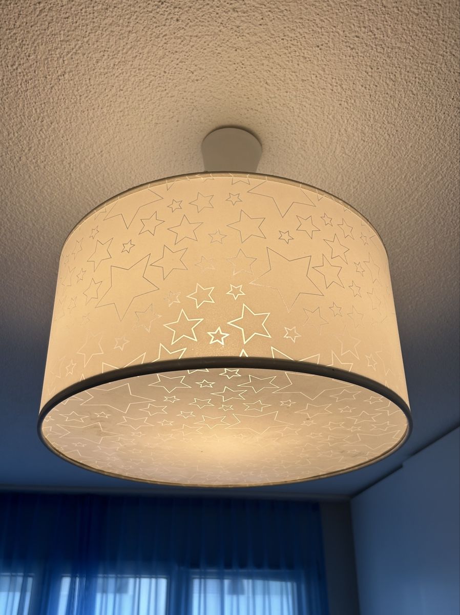 Lampadari & plafoniere: 2x Hänge-Kinderlampen weiss mit Sterne – Usato da Lachen SZ venduto da Tuco23