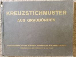 Kreuzstichmuster aus Graubünden