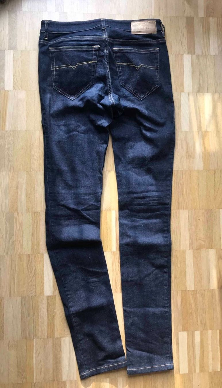 Diesel Jeans: Diesel Skinzee, Stretch, Fast Neu – Nuovo (secondo la descrizione) da Zürich venduto da mybuybye 5
