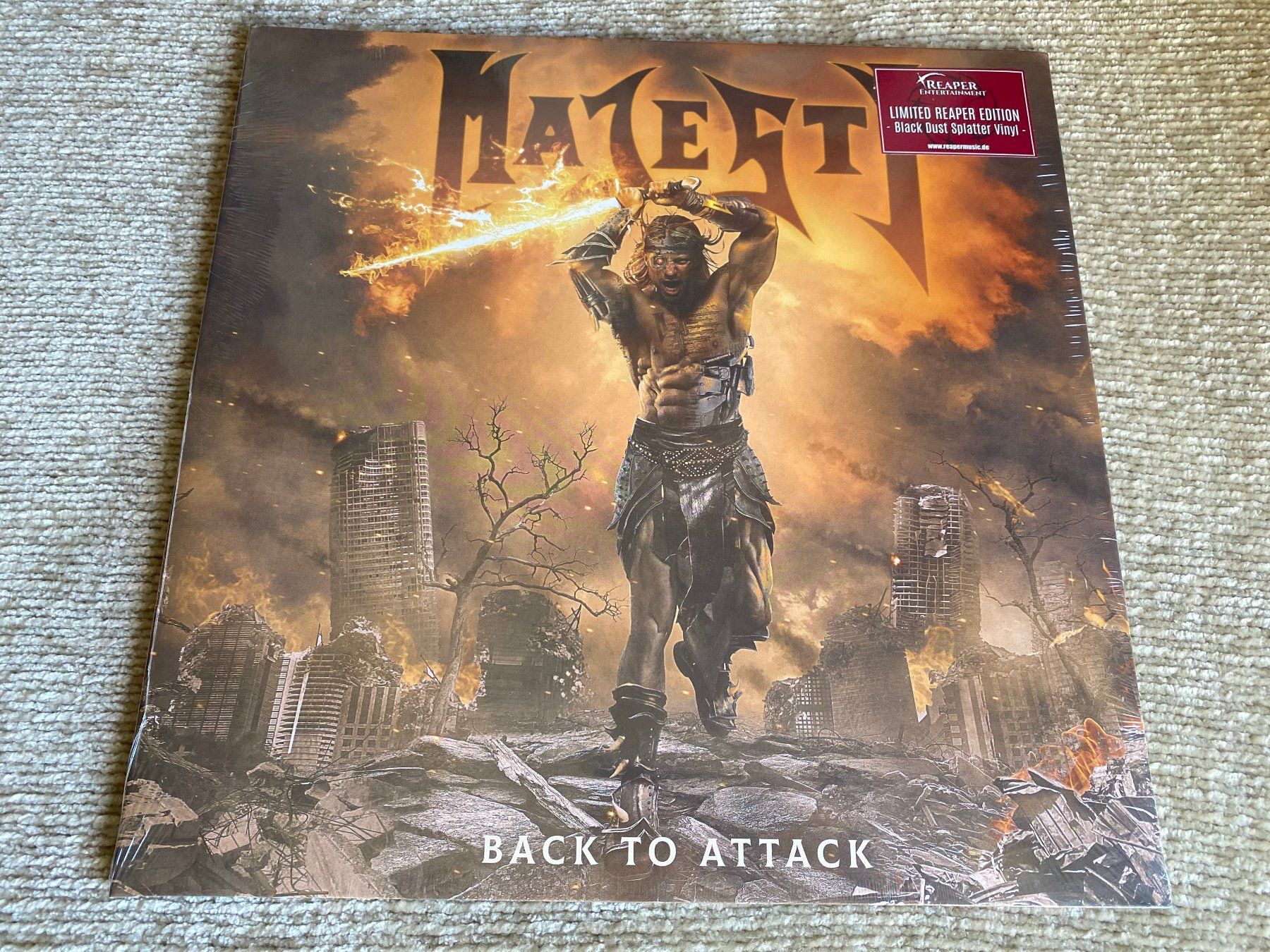 Schallplatten: Majesty  – Back To Attack / LP Splatter – Neu (gemäss Beschreibung) aus Basel von Dinosauce
