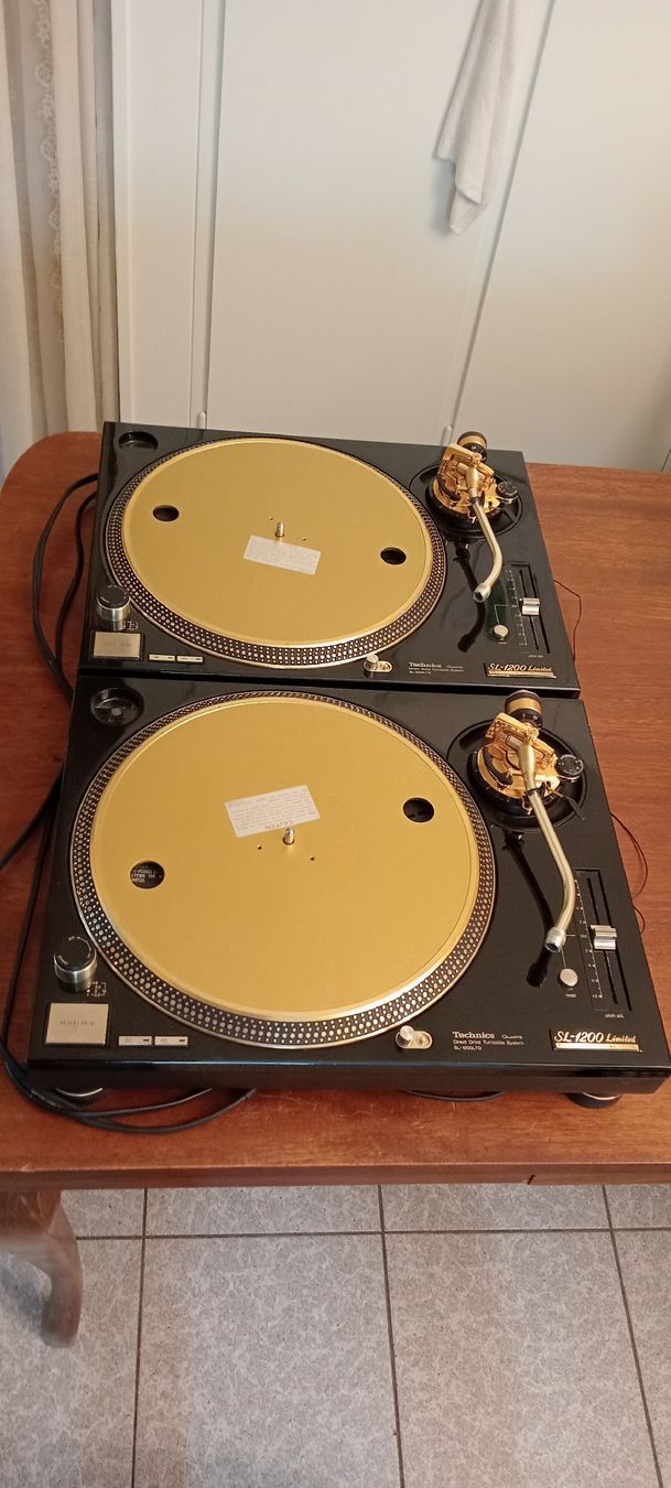 Technics Giradischi: sl1200 mk2 limited gold edition – Usato da Biel/Bienne venduto da ri-k2503 1