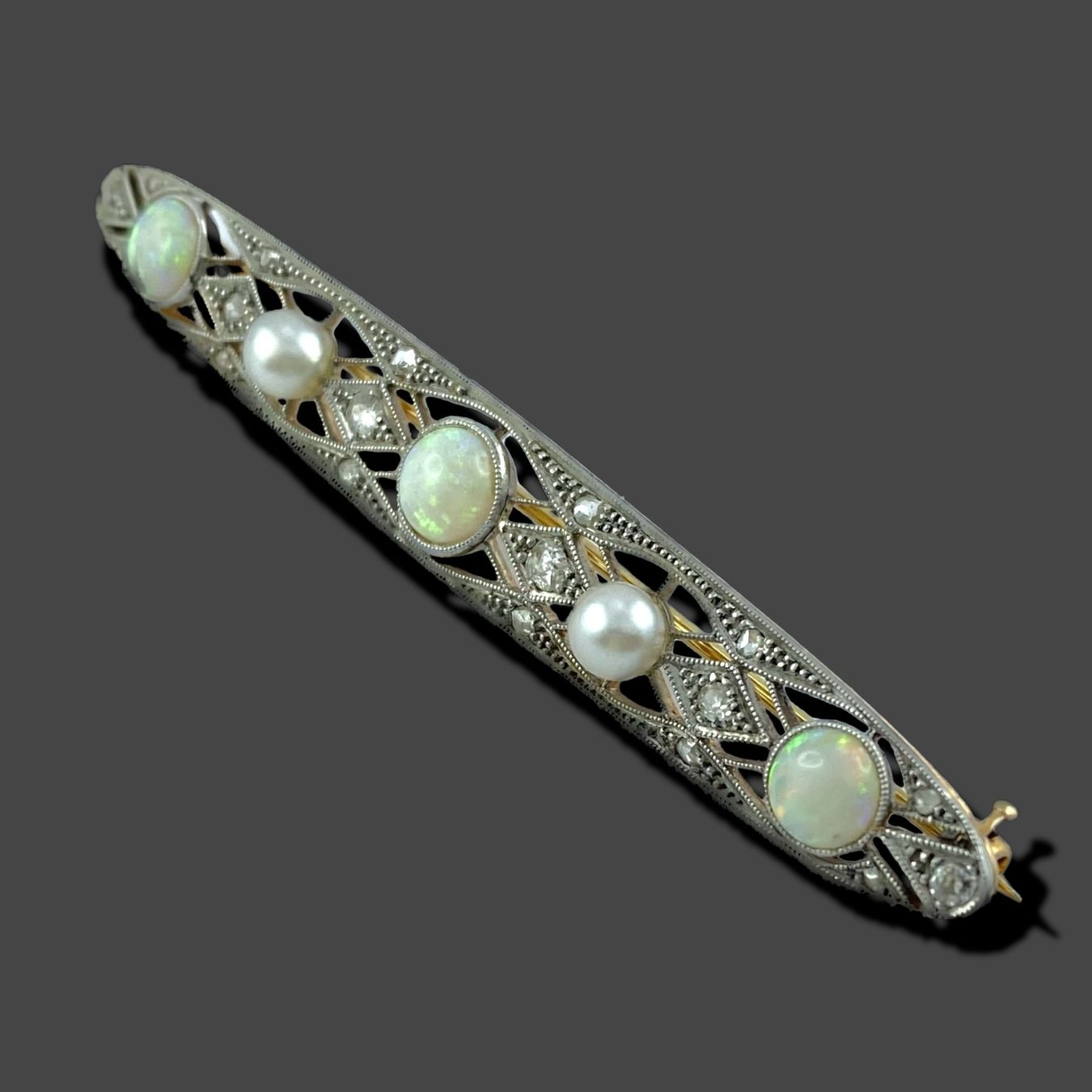 Spille & Fermagli: Opal - Perlen - Diamant - Brosche, Tschechoslowakei um 1945 – Usato da Zuzwil SG venduto da artimmo 2