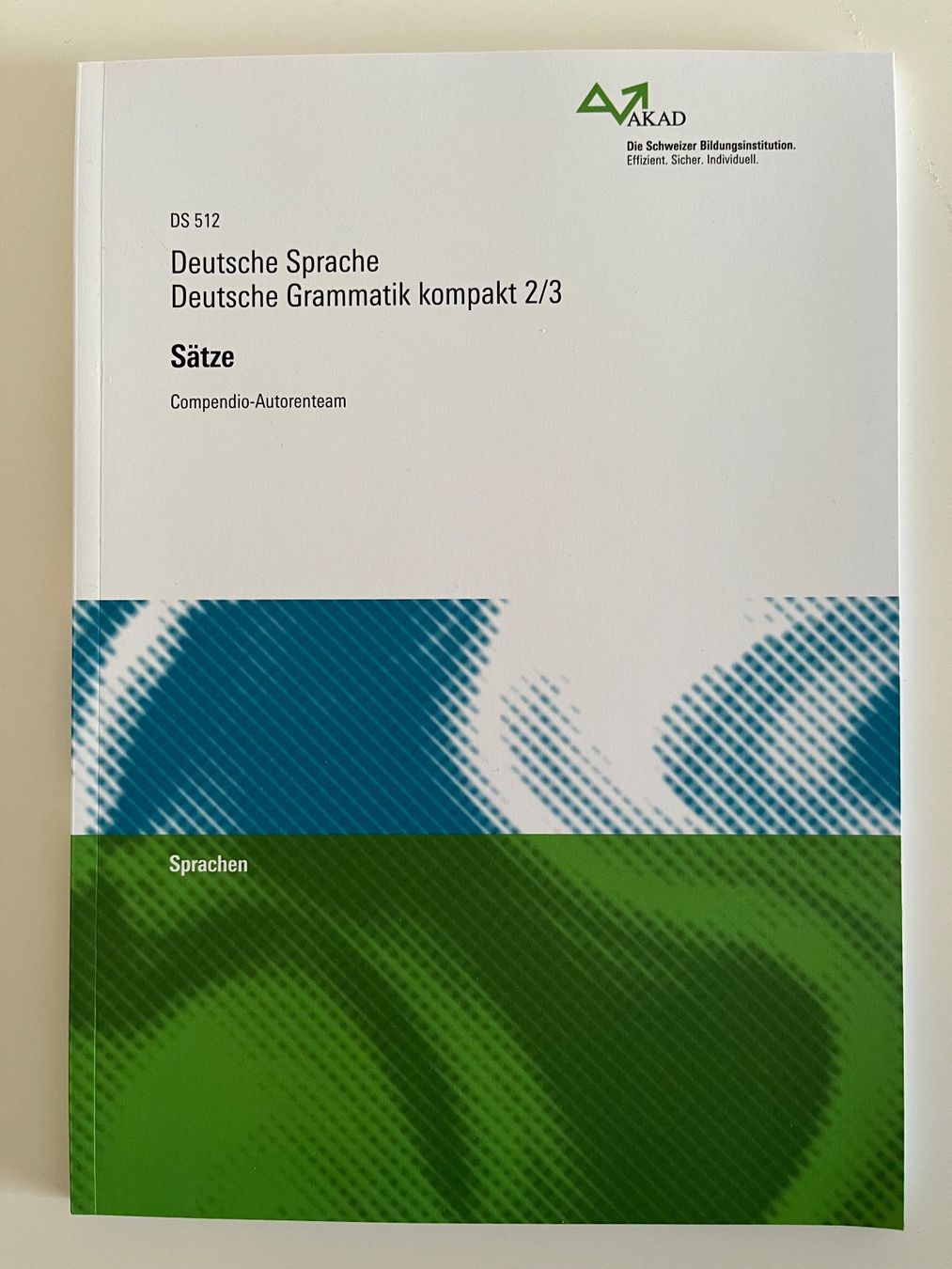 Libri: AKAD Deutsche Sprache 5 Kursbücher - NEU – Nuovo e nell'imballaggio originale da Zollikon venduto da Svch 1