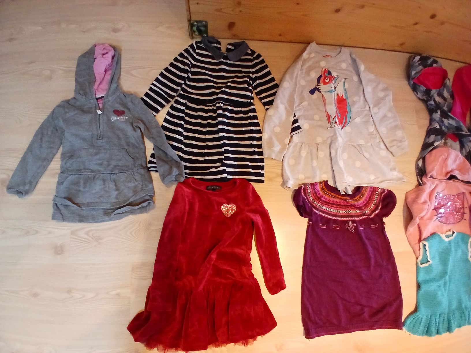 Kleiderpakete & -sets: Mädchen Kleiderpaket Gr. 104 – Gebraucht aus Dussnang von Thomasvfr800 2
