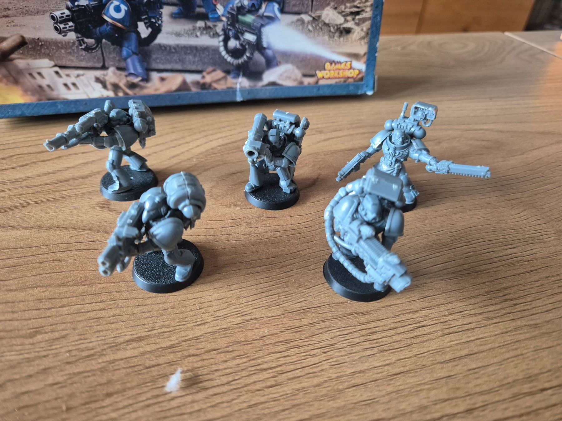 Modellbausätze & Standmodelle: Warhammer 40K – Escouade de 5 Space Marine Devastators – Gebraucht aus Lausanne von raphael910 1