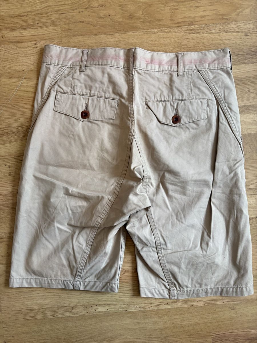 Comme Des Garcons Pantaloni: Comme Des Garçons Shorts – Usato da Basel venduto da miauu__ 1