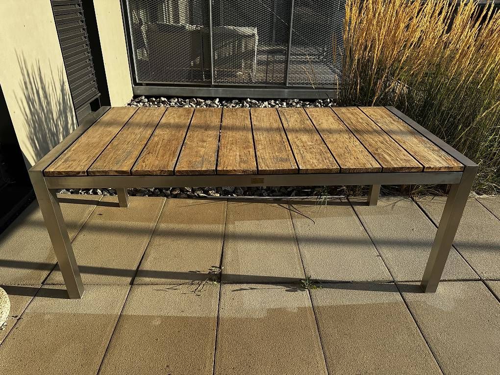Tische: Gartentisch  – Gebraucht aus Frick von Mic_18sco