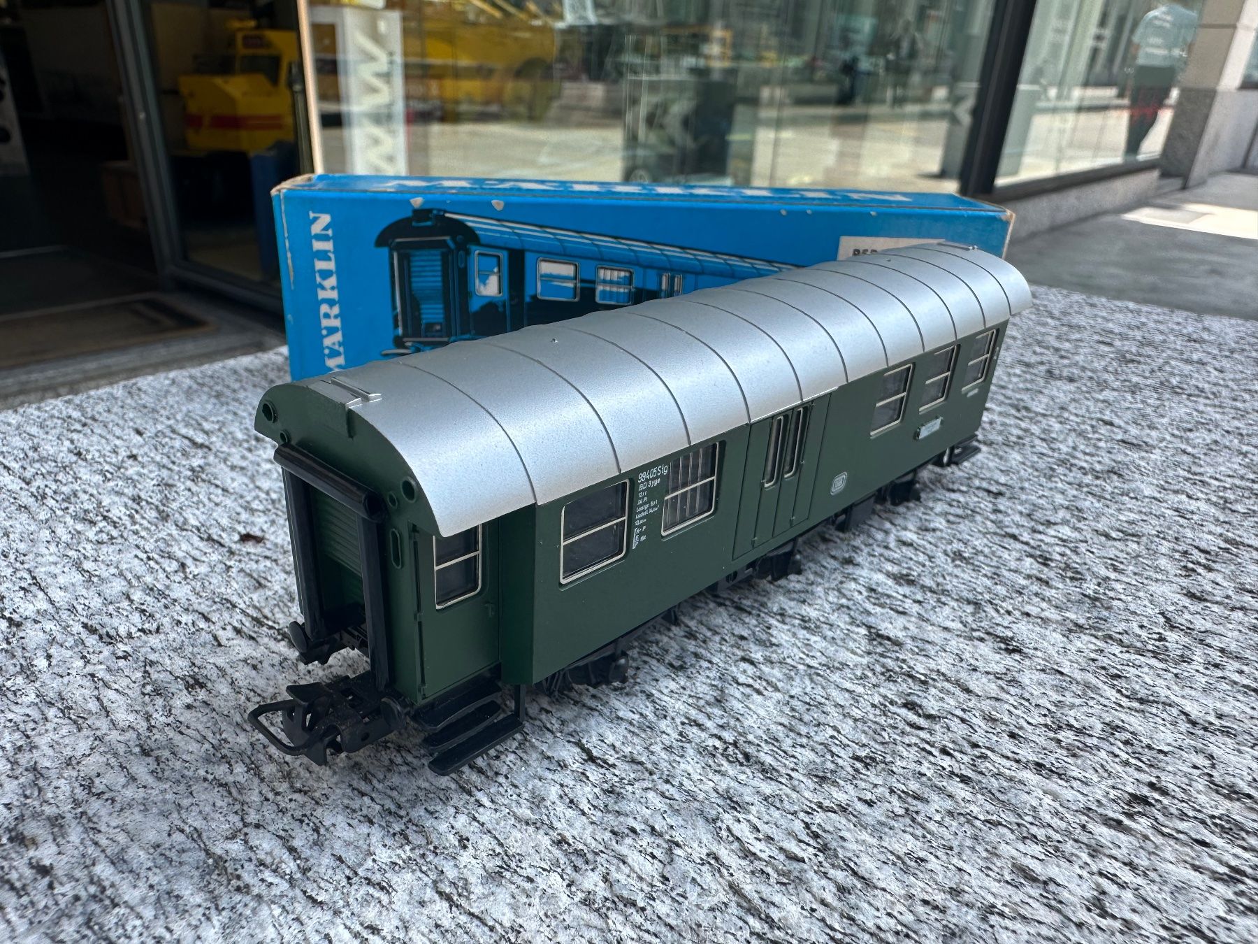 Märklin Modelleisenbahnen: Märklin 4080 H0 Personenwagen 2.Kl DB – Gebraucht aus Chiasso von Carrara-Modellismo 2