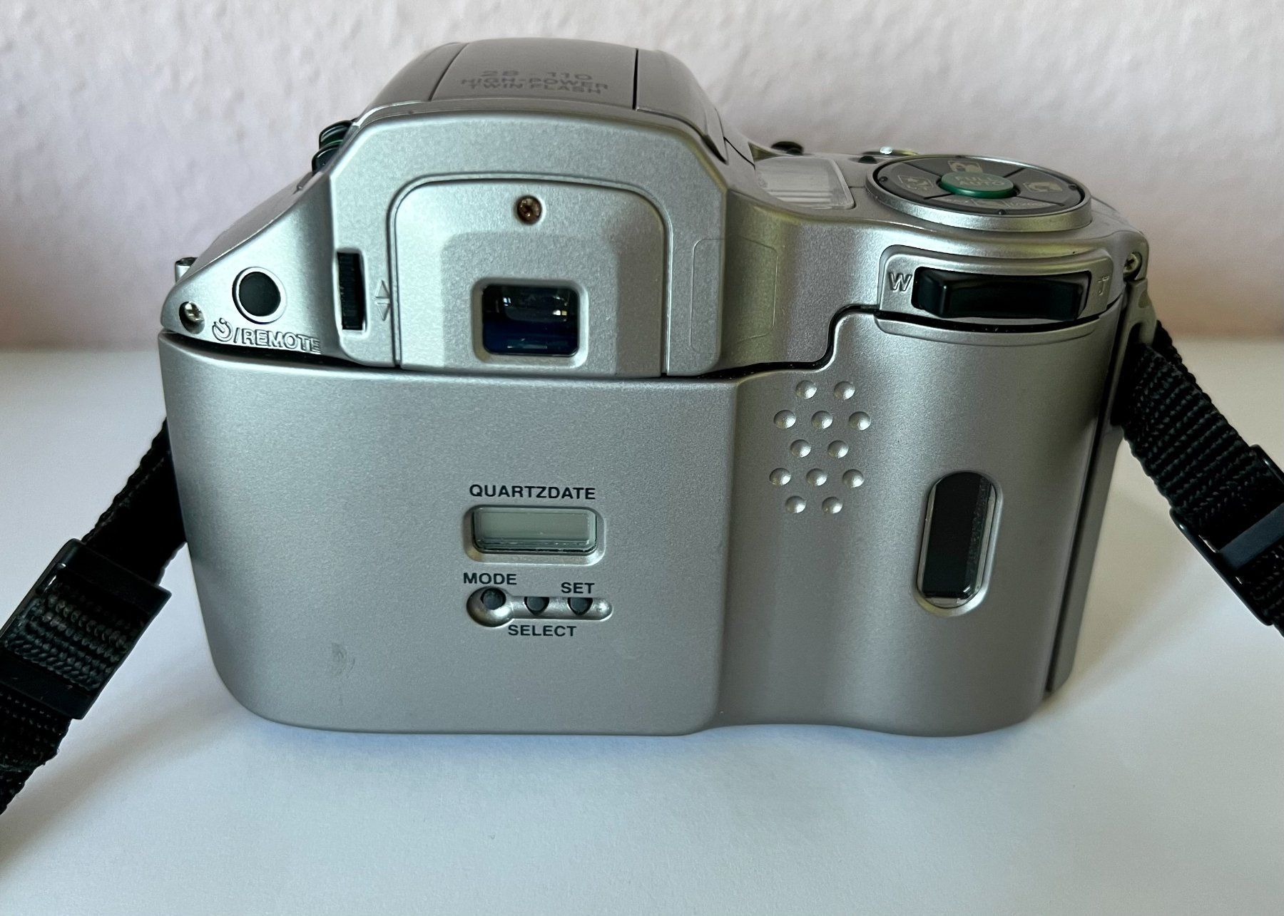 Olympus Kamera: Olympus iS 200 28-110 mit Twin Flash – Gebraucht aus Adliswil von MeDuMe 1