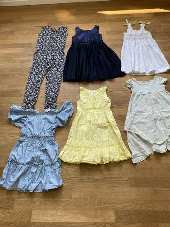 Kleider Sommer 134-140 
