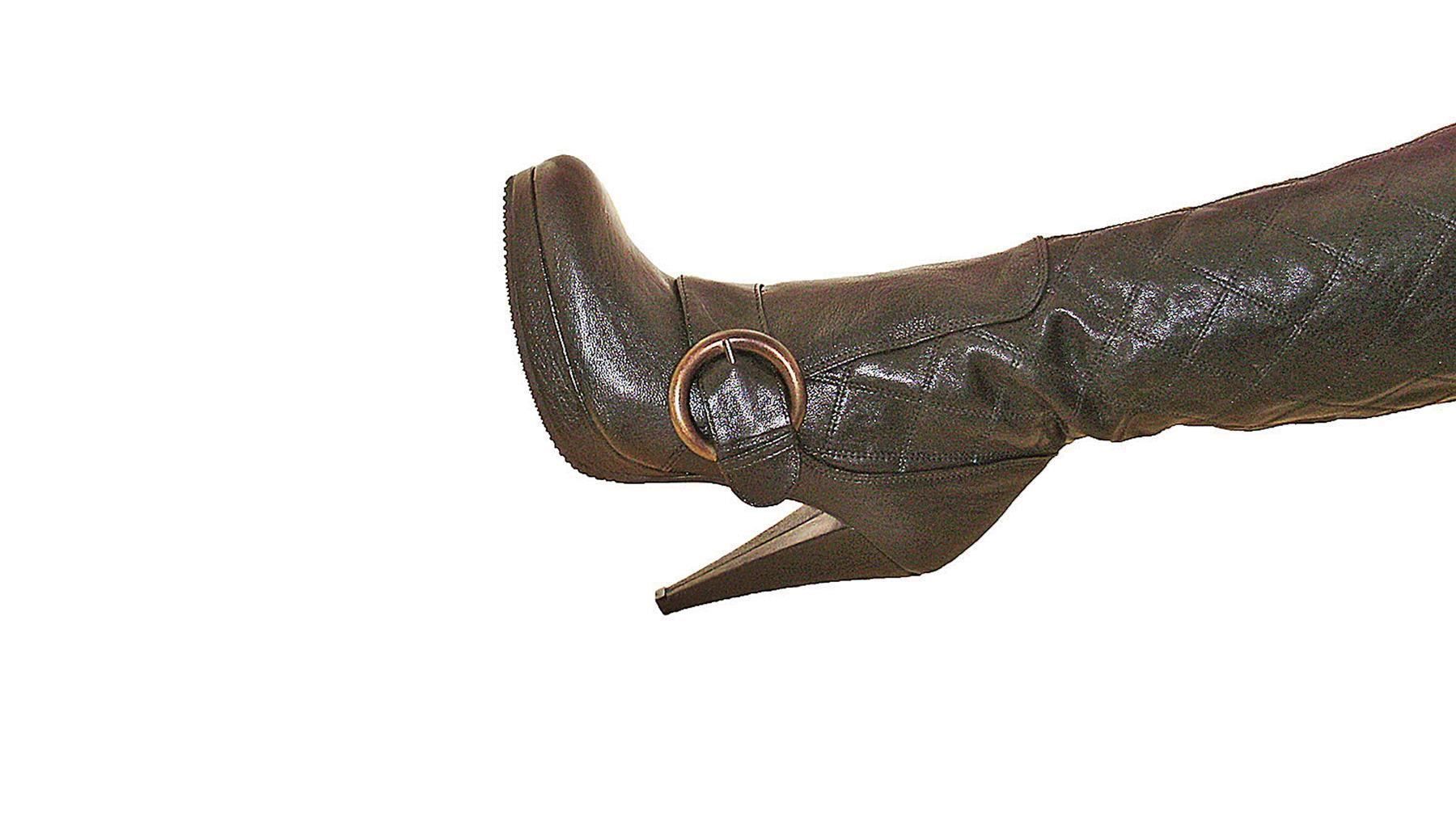 Damenschuhe: Stiefel  Arise Gr. 38 in Schwarz – Neu und originalverpackt aus Horn von thatlooksgood 1