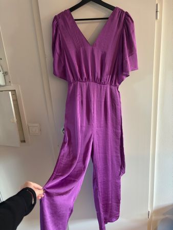 Beautiful purple jumpsuit 38