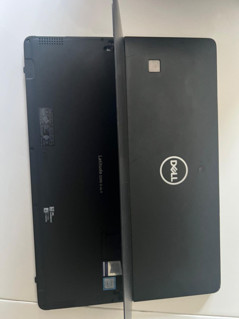 Dell Notebook: Dell Latitude 7200 2 in 1 without screen – Difettoso da Versoix venduto da TuTec