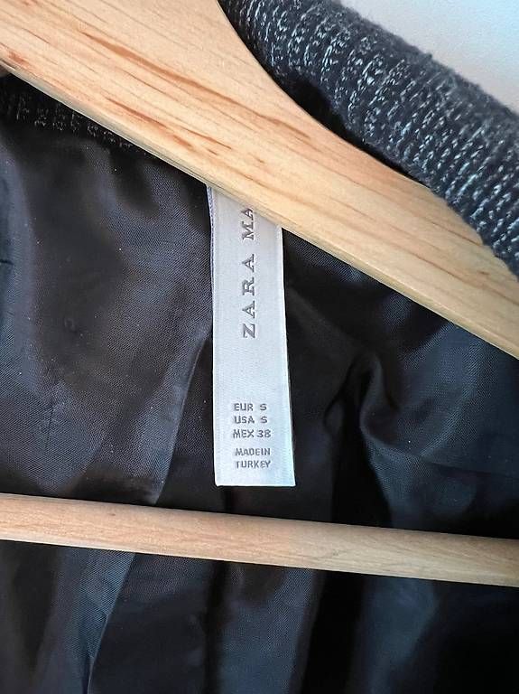 Cappotti: Mantel Herren Grau (S) – Usato da Wädenswil venduto da Volvic13 3